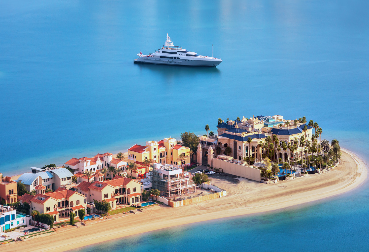 Why You Should Try a Dubai & Maldives Twin Centre Holiday