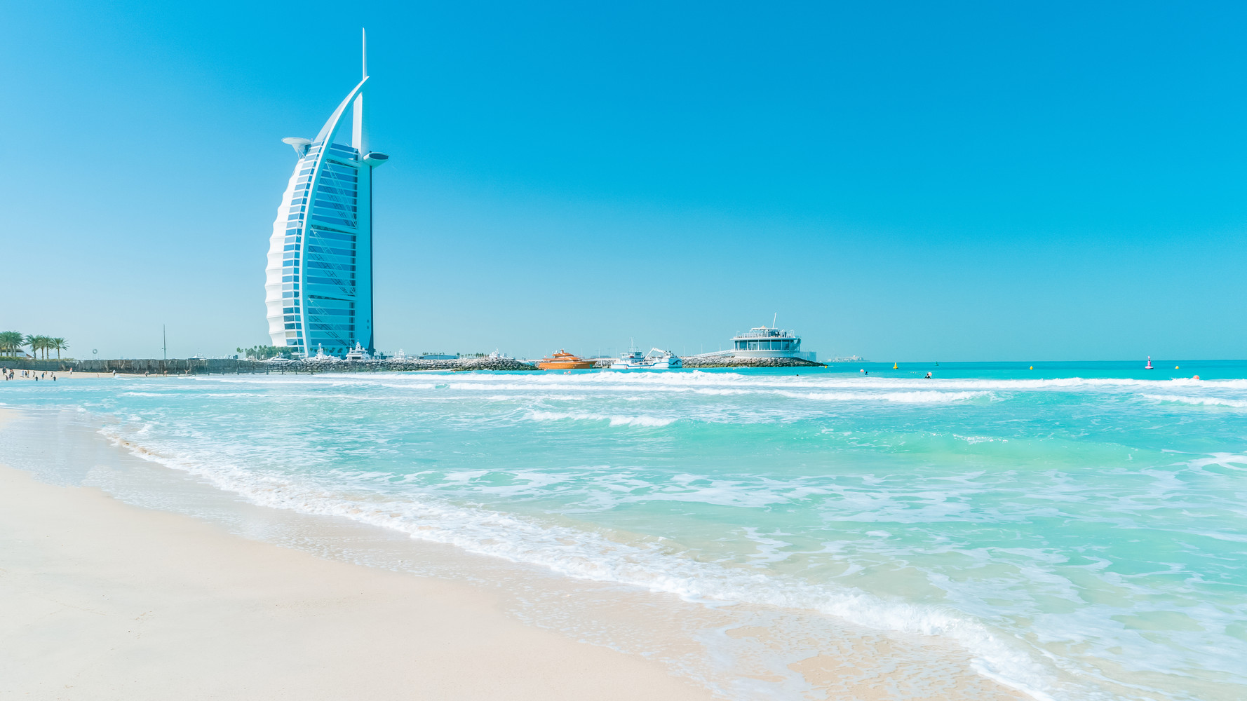 Your Guide To Beaches In Dubai
