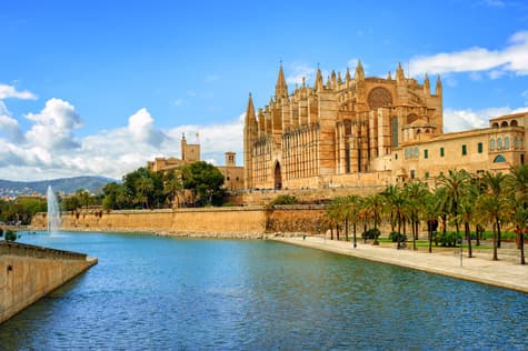 Sightseeing In Palma City